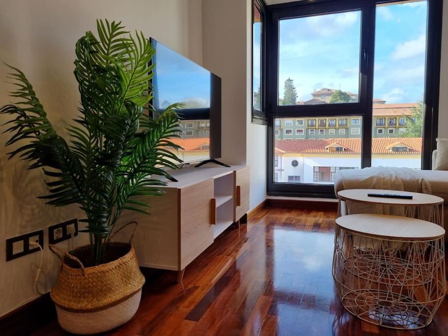 604B - Apartamento Con Garaje Oviedo Bagian luar foto
